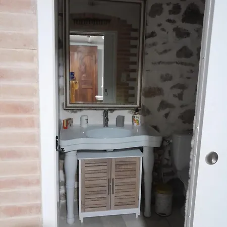 Tatil Evi Le Vieux Vieux Manoir De La Guardo Face Au Mont Valier